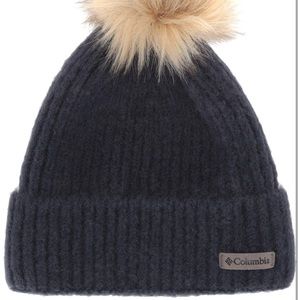 Womens Columbia Fleece Lined Hat W/ Pom